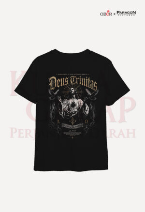 Kaos Kuasa Gelap - Deus Trinitas